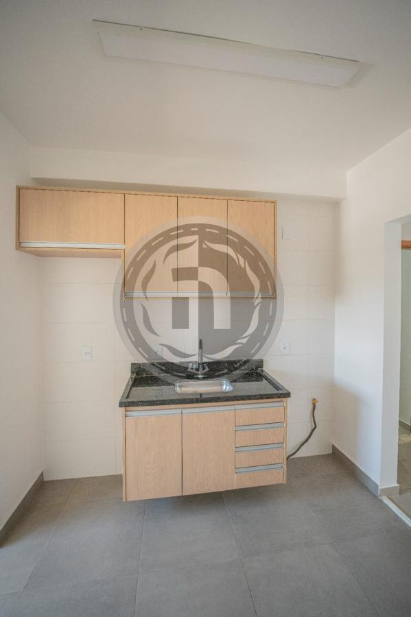 Apartamento à venda com 3 quartos, 80m² - Foto 5