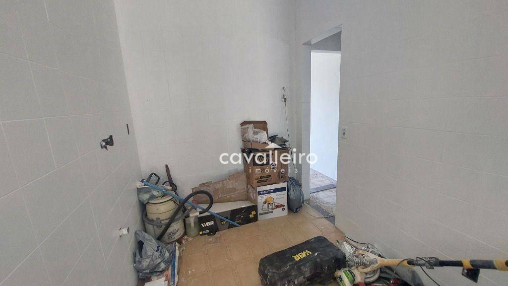 Casa à venda com 4 quartos, 200m² - Foto 7