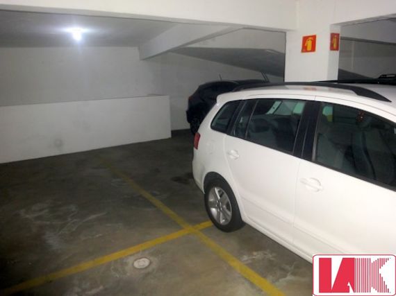 Apartamento à venda e aluguel com 2 quartos, 130m² - Foto 23