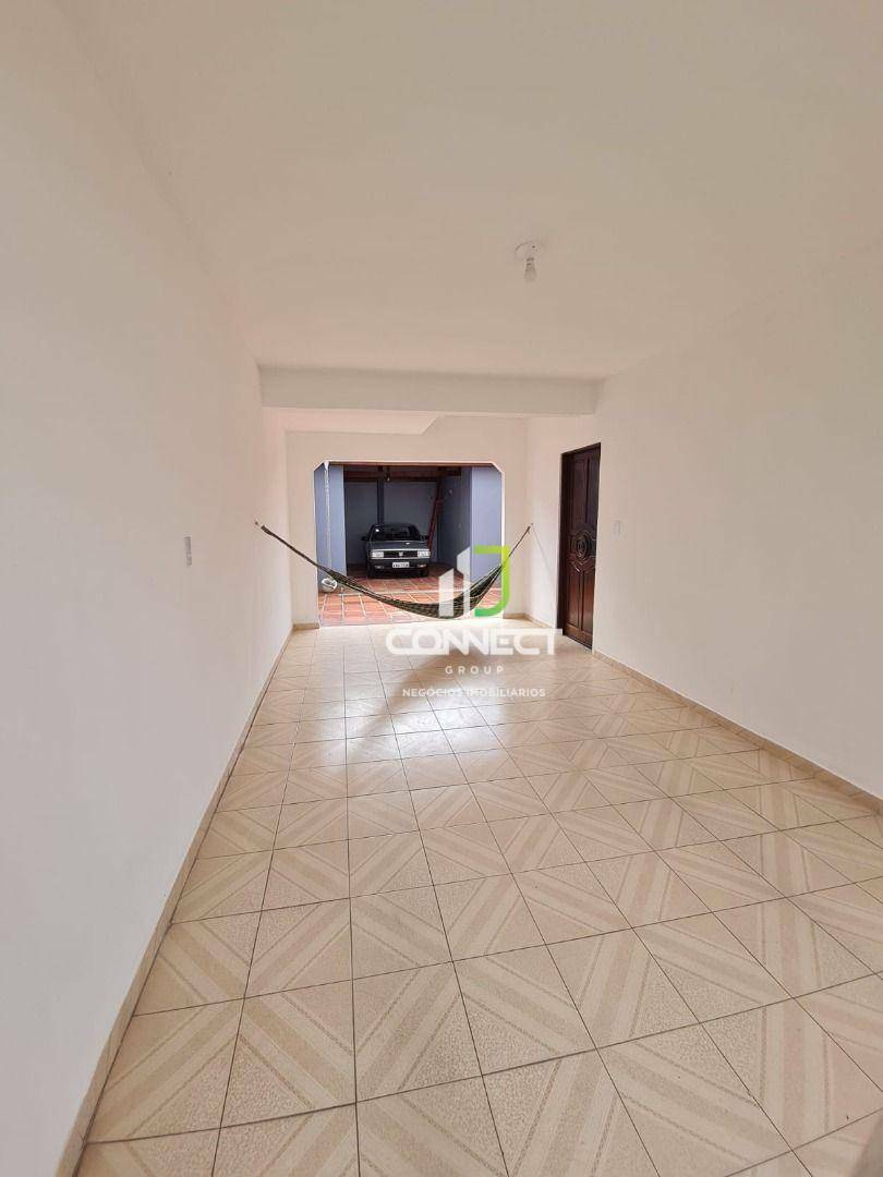 Casa para alugar com 3 quartos, 140m² - Foto 15