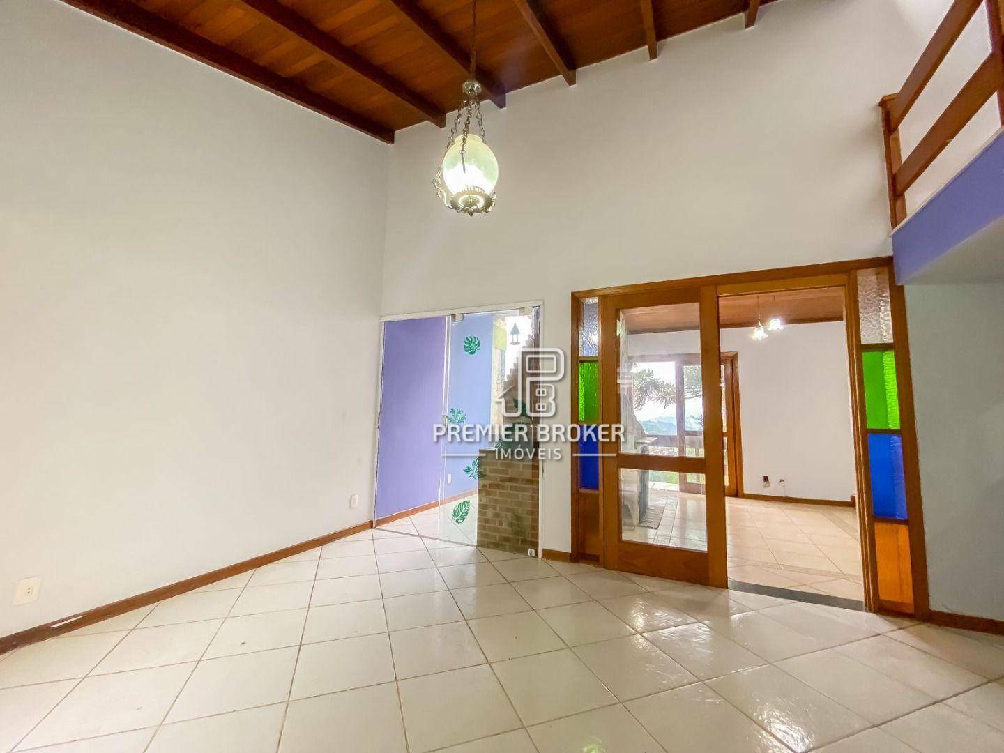 Casa de Condomínio à venda com 3 quartos, 127m² - Foto 4