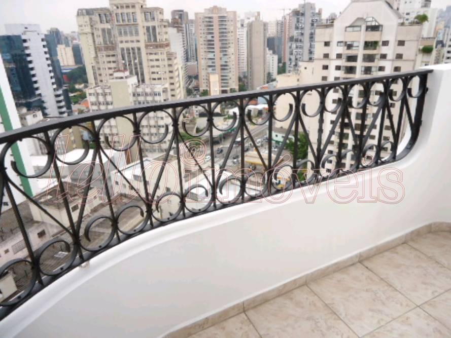 Apartamento para alugar com 3 quartos, 129m² - Foto 10