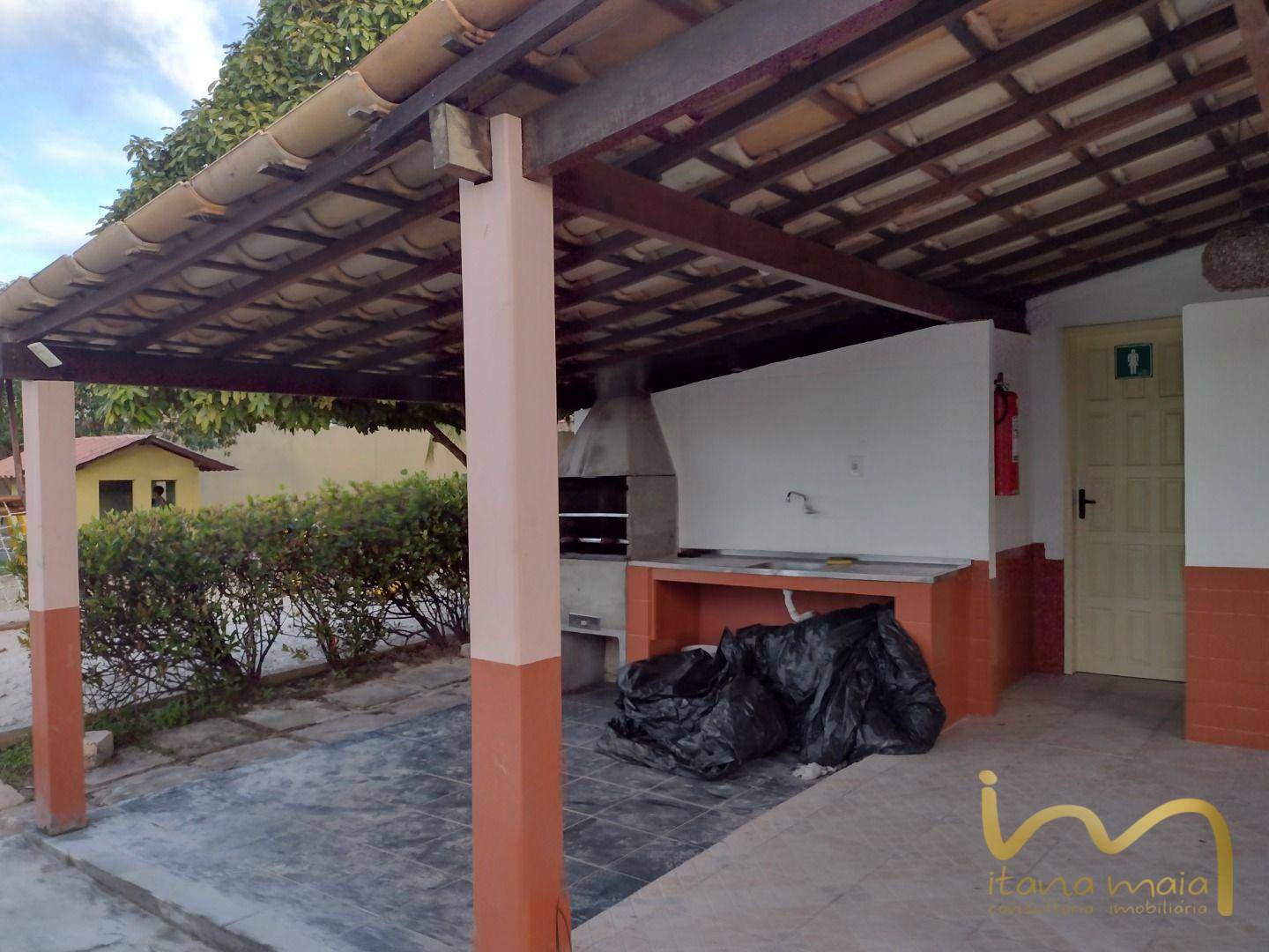 Casa de Condomínio para alugar com 4 quartos, 300m² - Foto 46