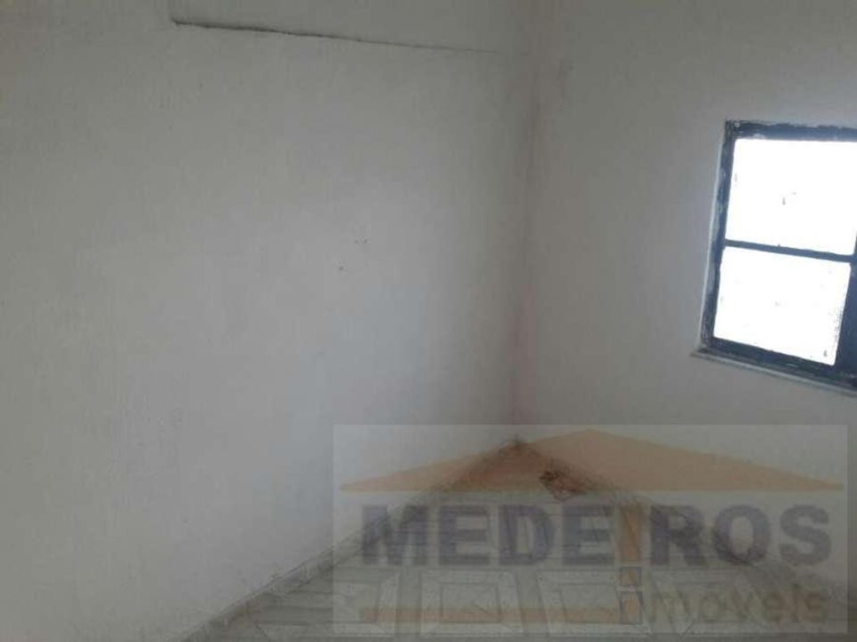 Casa à venda com 2 quartos, 120m² - Foto 11