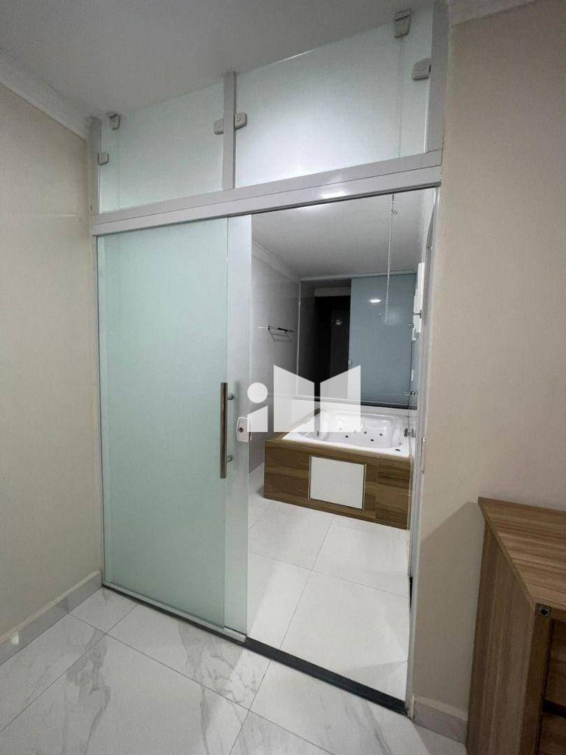 Casa de Condomínio à venda com 4 quartos, 240m² - Foto 10