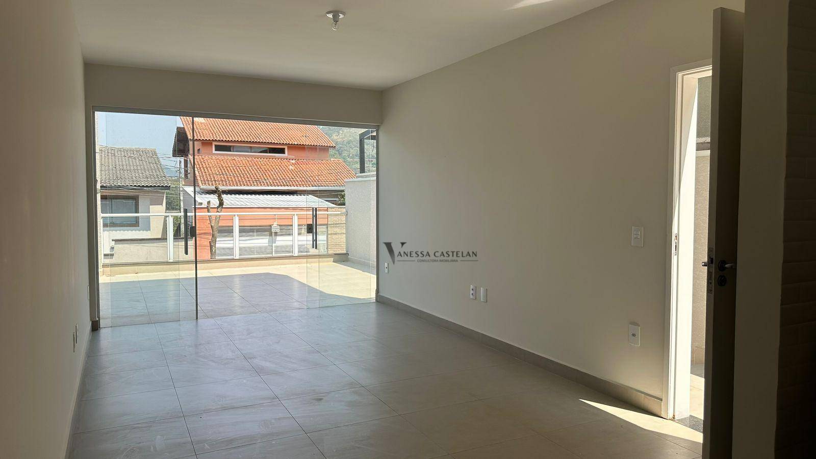 Casa à venda com 4 quartos, 133m² - Foto 25