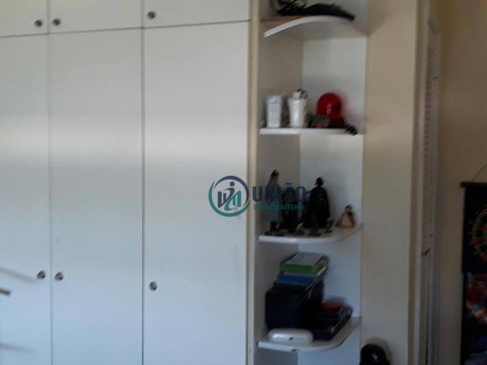 Apartamento à venda com 3 quartos, 86m² - Foto 11