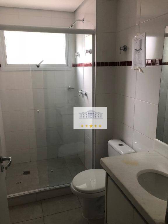 Apartamento à venda com 2 quartos, 75m² - Foto 2