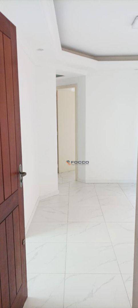 Apartamento à venda com 2 quartos, 46m² - Foto 17