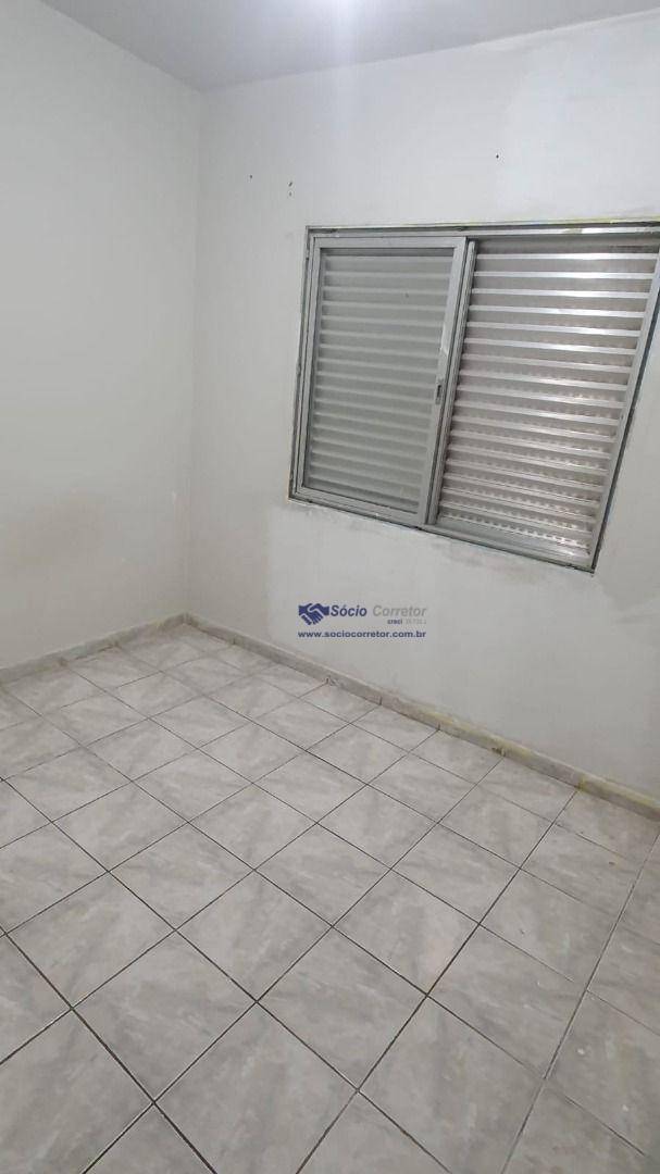 Sobrado à venda com 6 quartos, 150m² - Foto 6