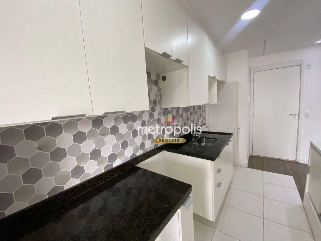 Apartamento à venda com 2 quartos, 62m² - Foto 7