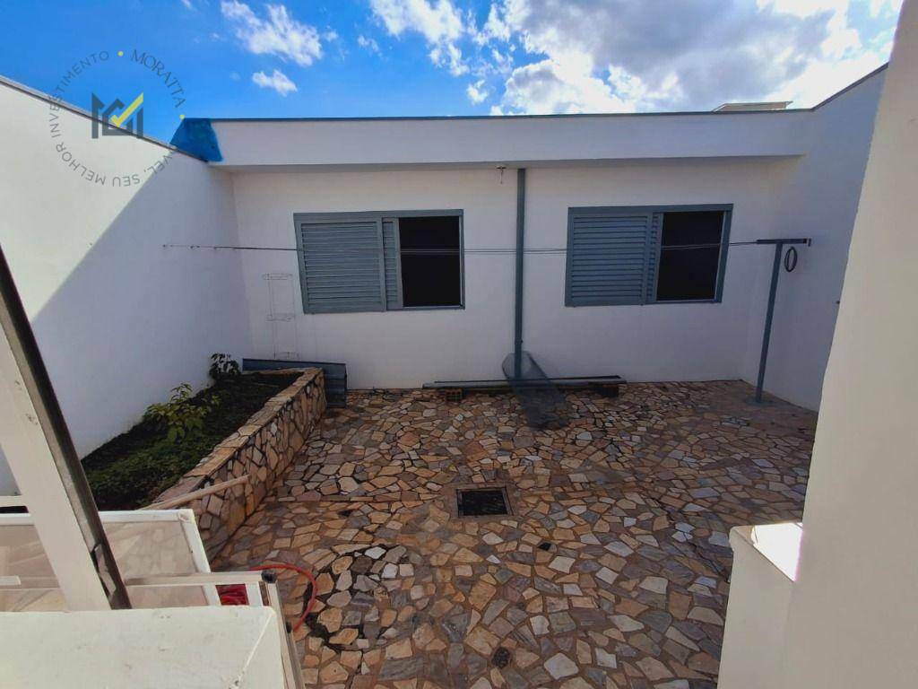 Casa à venda com 2 quartos, 166m² - Foto 7