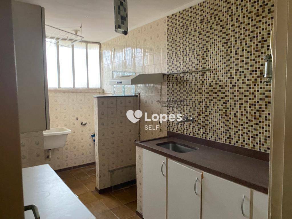 Apartamento à venda com 2 quartos, 60m² - Foto 9