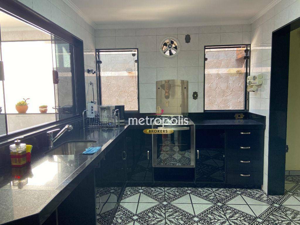 Sobrado à venda com 3 quartos, 256m² - Foto 10