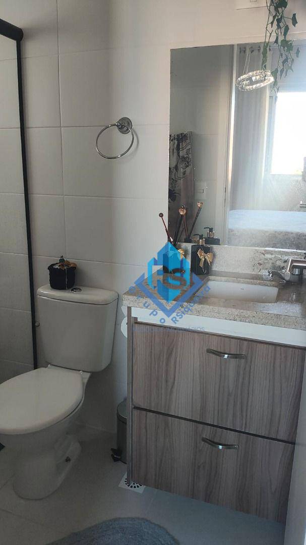 Apartamento à venda com 2 quartos, 70m² - Foto 28