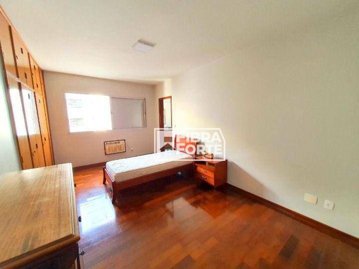 Apartamento à venda com 5 quartos, 280m² - Foto 21