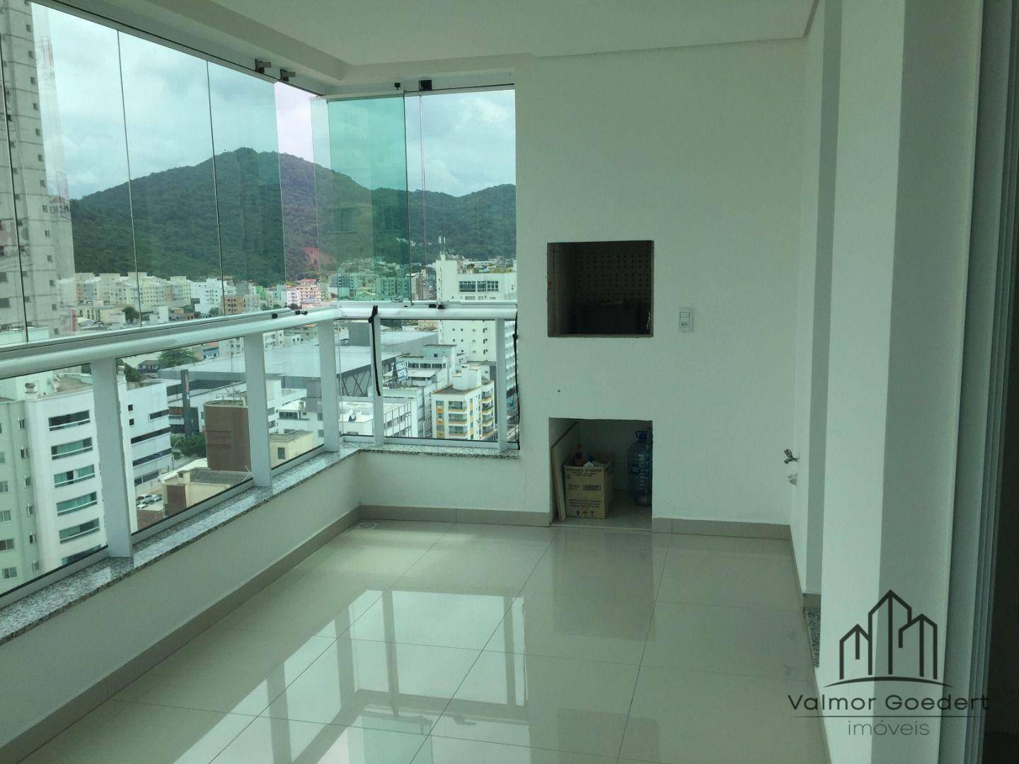 Apartamento à venda com 3 quartos, 115m² - Foto 12