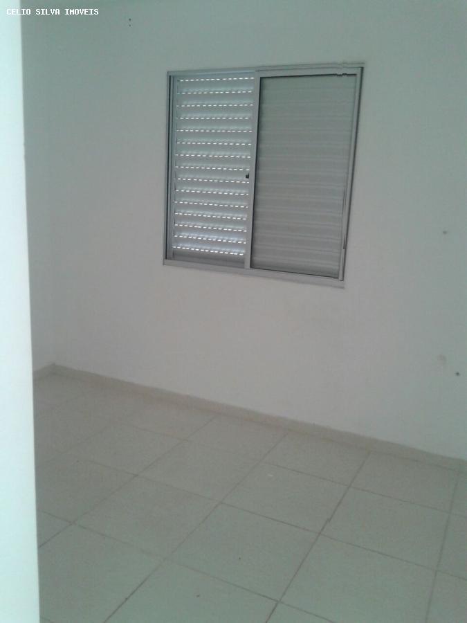 Apartamento à venda com 2 quartos, 47m² - Foto 2