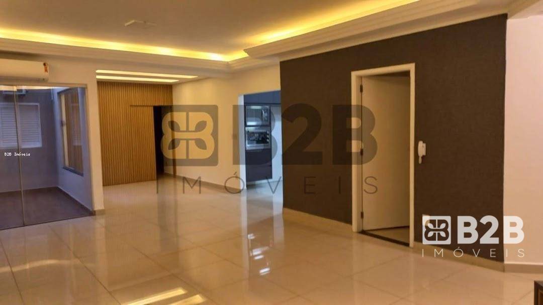 Casa à venda com 3 quartos, 250m² - Foto 9