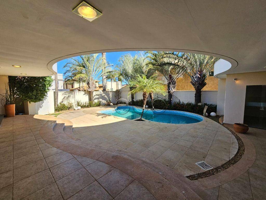 Casa de Condomínio para alugar com 3 quartos, 390m² - Foto 45