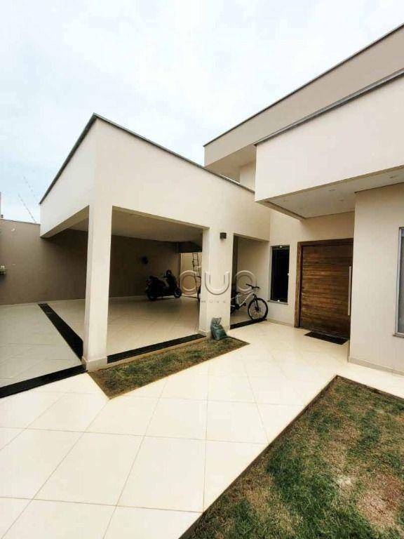 Casa à venda com 3 quartos, 178m² - Foto 2