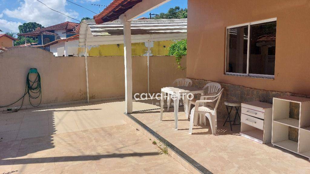 Casa de Condomínio à venda com 3 quartos, 120m² - Foto 3