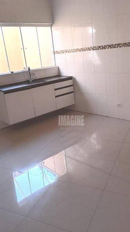 Sobrado para alugar com 3 quartos, 180m² - Foto 5