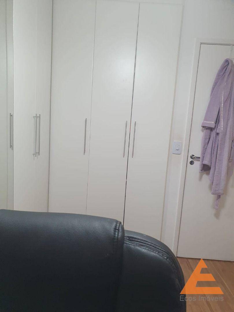 Apartamento à venda com 3 quartos, 72m² - Foto 17