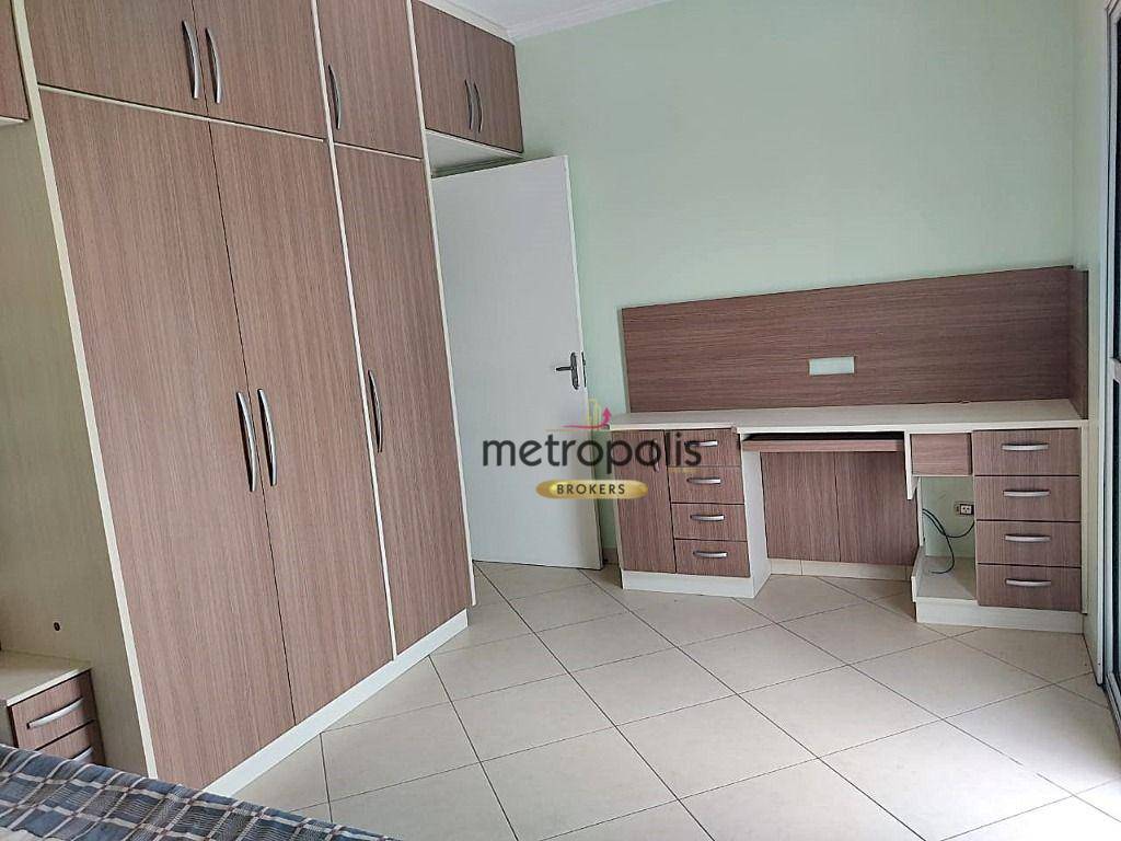 Casa à venda e aluguel com 3 quartos, 250m² - Foto 17