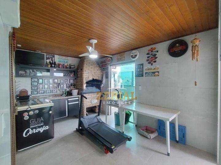 Cobertura à venda com 3 quartos, 200m² - Foto 6