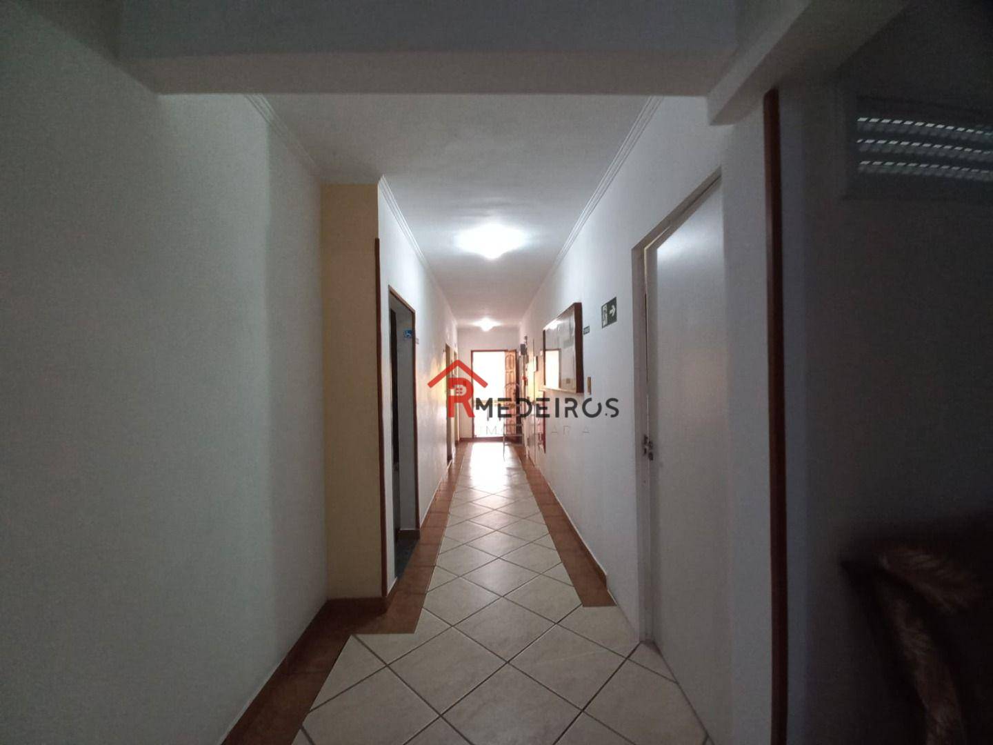 Apartamento à venda com 2 quartos, 77m² - Foto 22