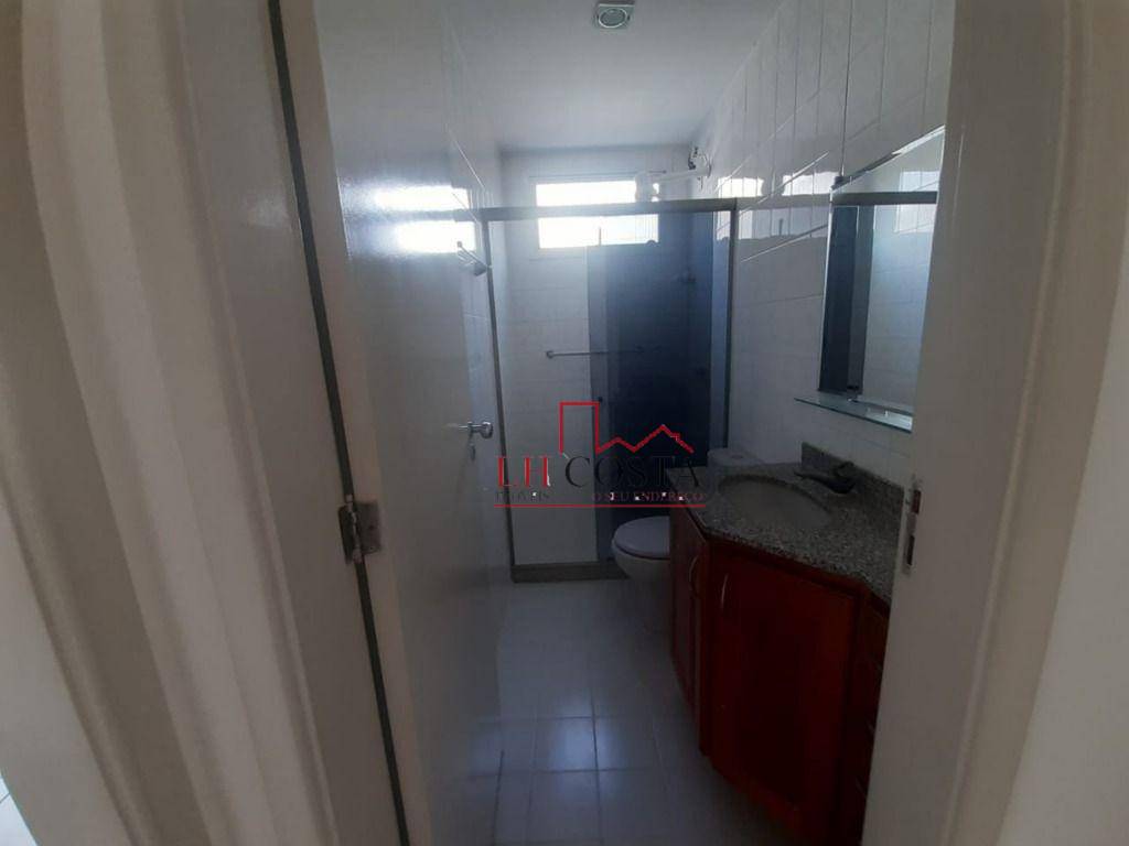 Apartamento à venda com 2 quartos, 75m² - Foto 18