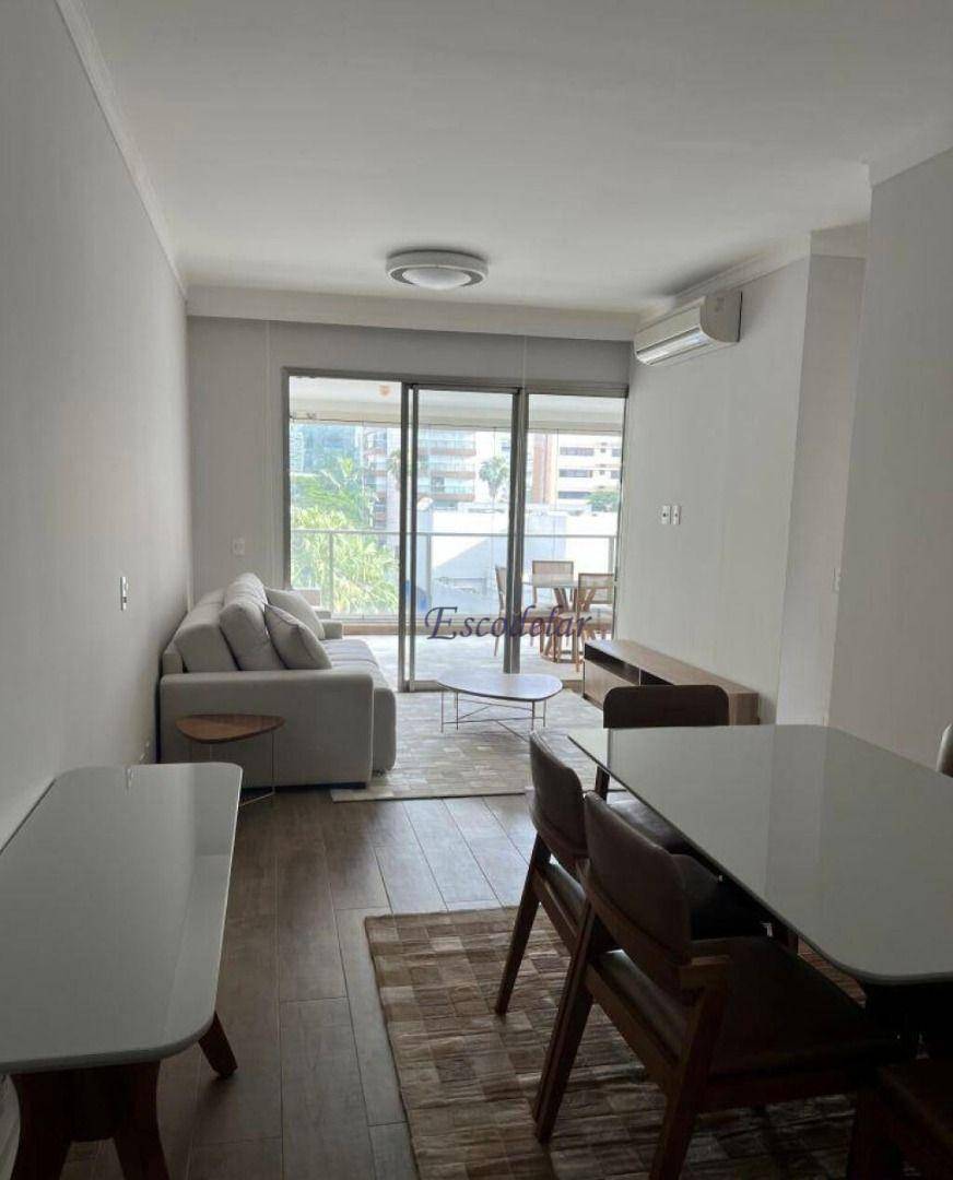 Apartamento para alugar com 2 quartos, 101m² - Foto 4