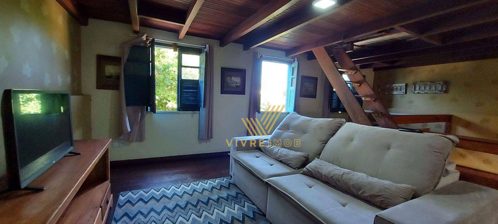 Casa à venda com 3 quartos, 300m² - Foto 15