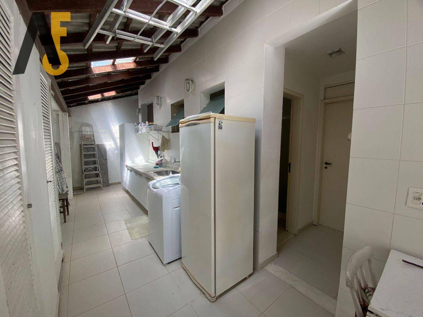 Casa de Condomínio à venda com 4 quartos, 596m² - Foto 49