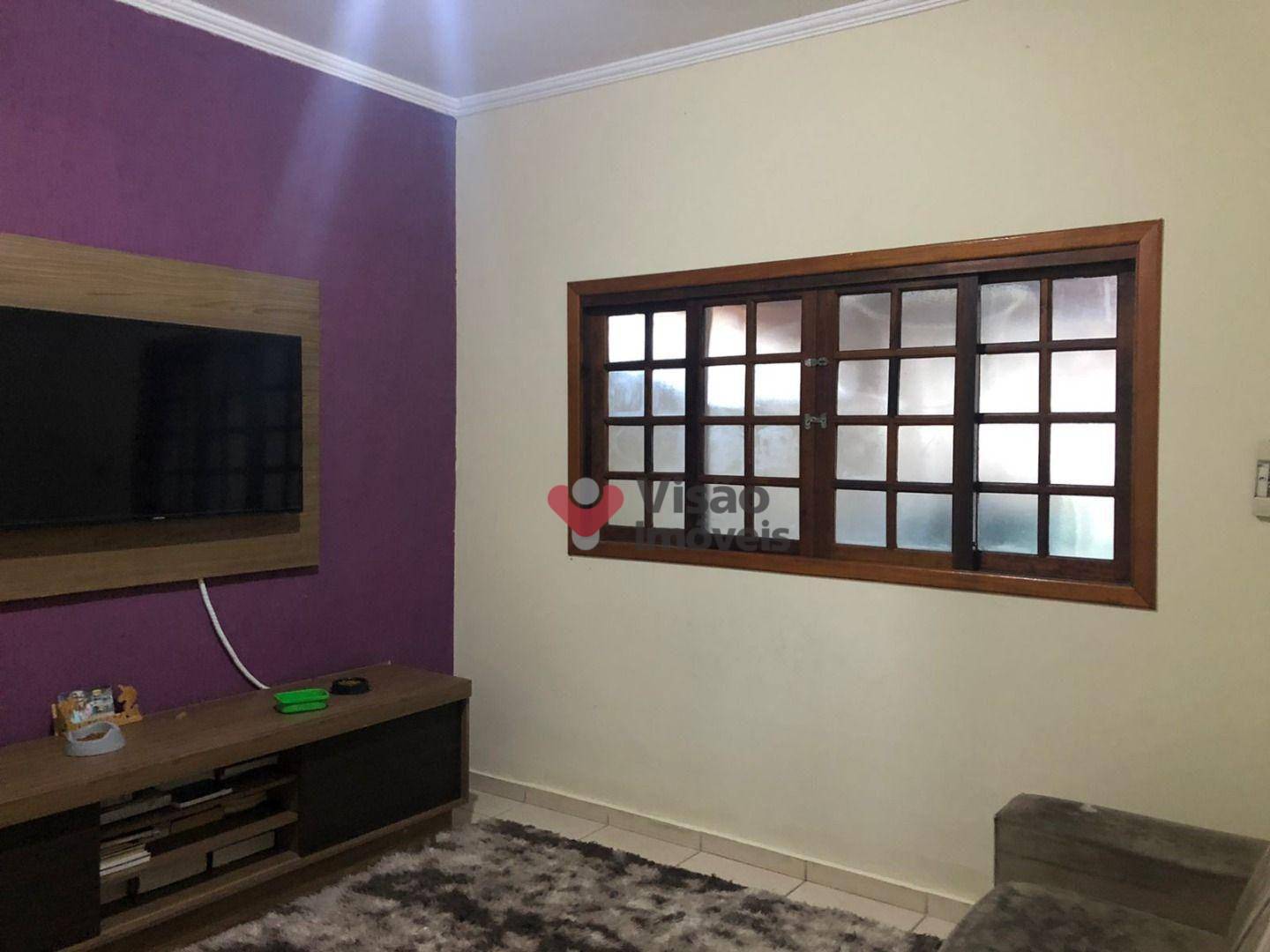 Casa à venda com 2 quartos, 60m² - Foto 4