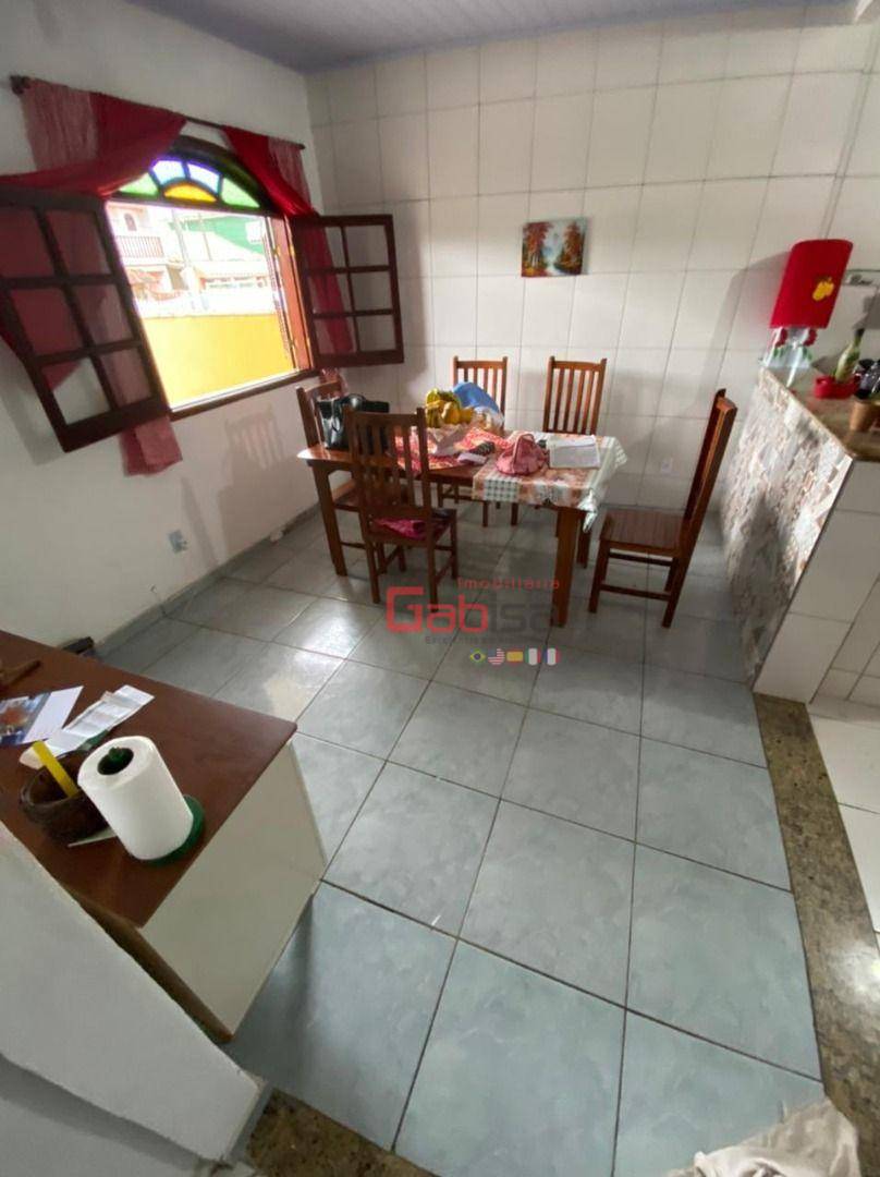 Casa à venda com 3 quartos, 300m² - Foto 5