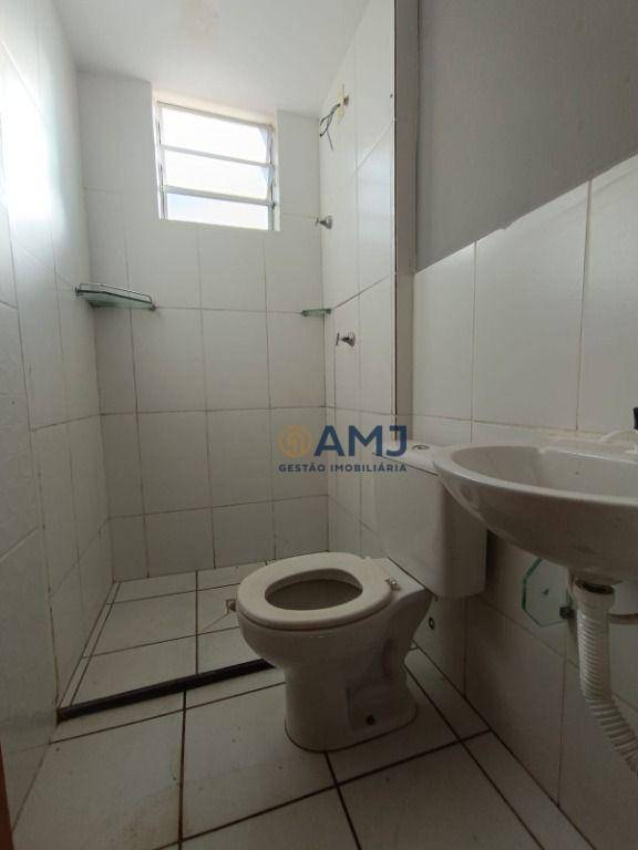 Apartamento à venda com 2 quartos, 44m² - Foto 17