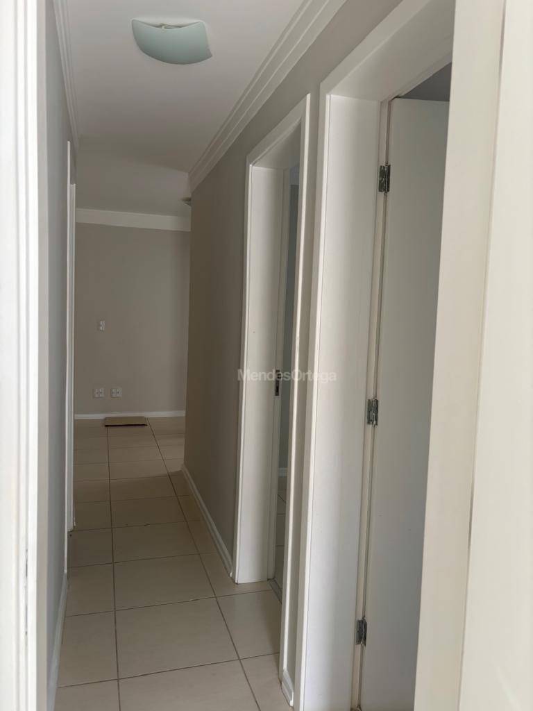 Apartamento à venda e aluguel com 3 quartos, 68m² - Foto 6