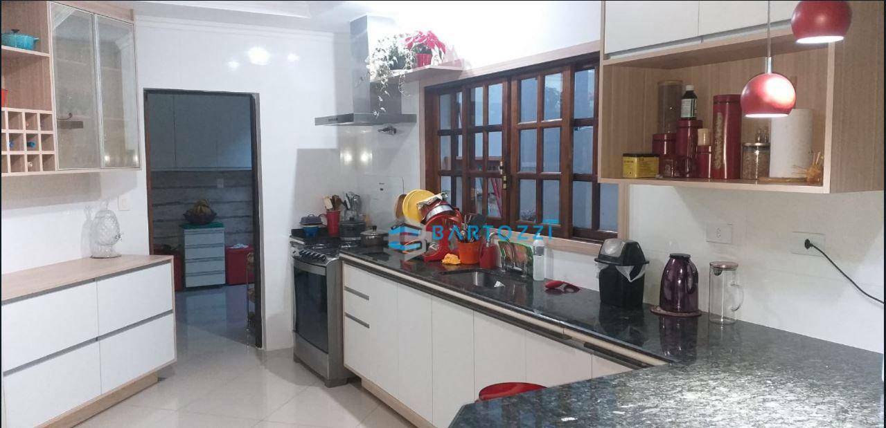 Sobrado à venda com 3 quartos, 280m² - Foto 31