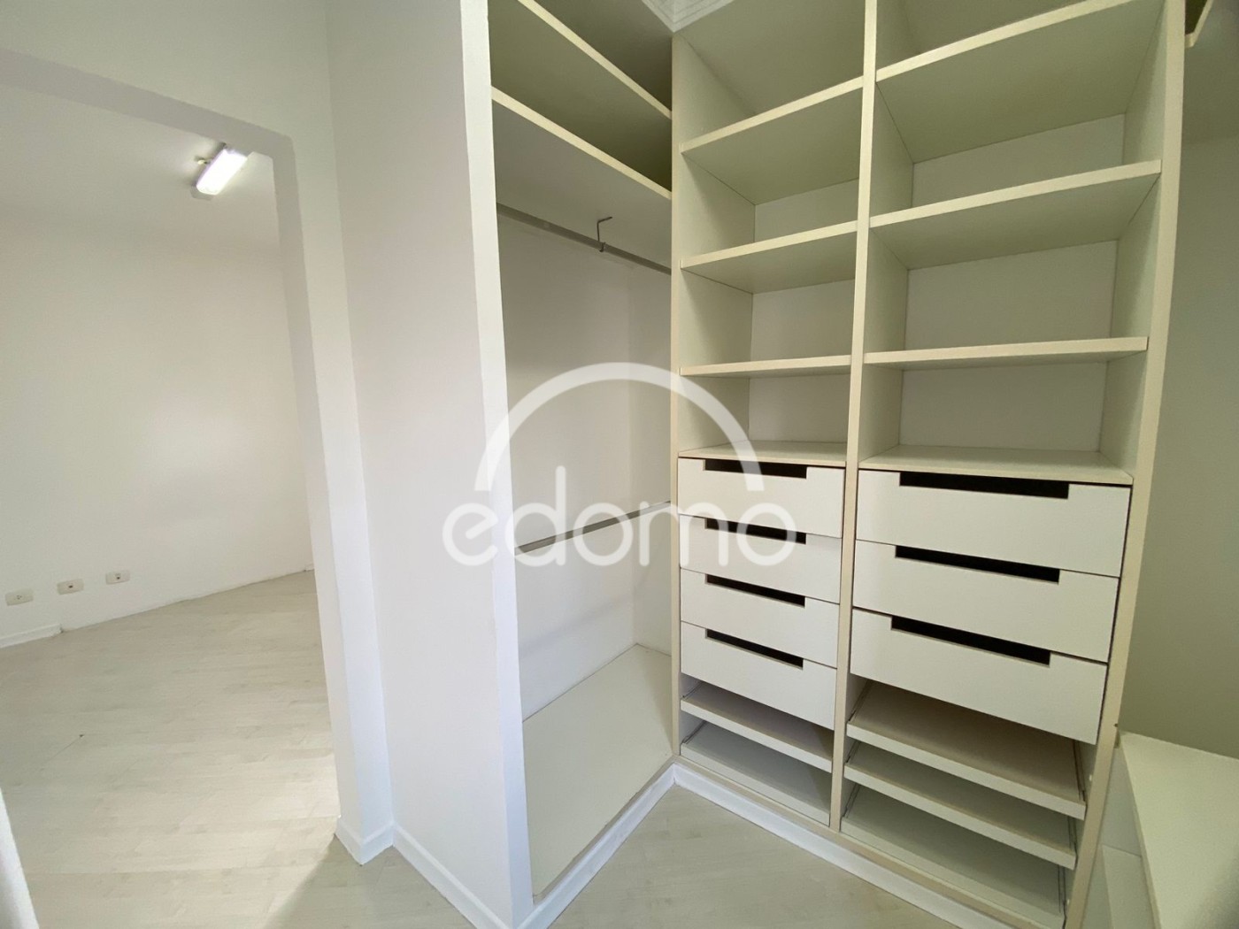 Apartamento para alugar com 2 quartos, 61m² - Foto 12