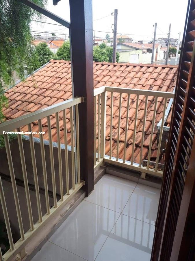 Casa à venda com 3 quartos, 168m² - Foto 8