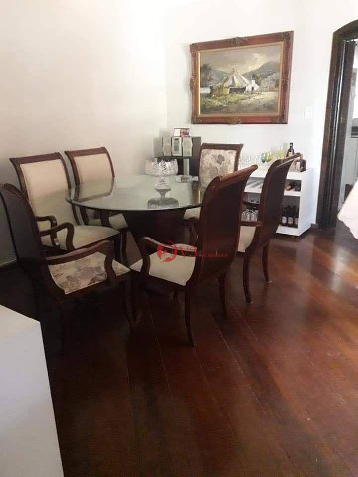 Sobrado à venda com 4 quartos, 200m² - Foto 7