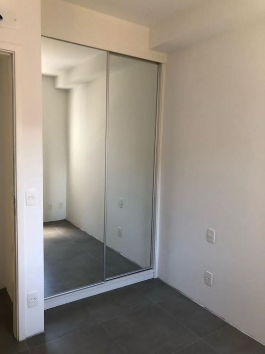 Apartamento à venda com 1 quarto, 40m² - Foto 29