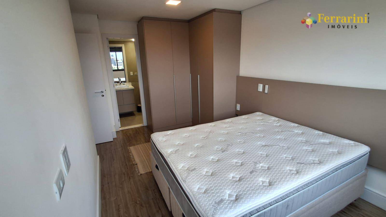 Apartamento à venda com 2 quartos, 71m² - Foto 18