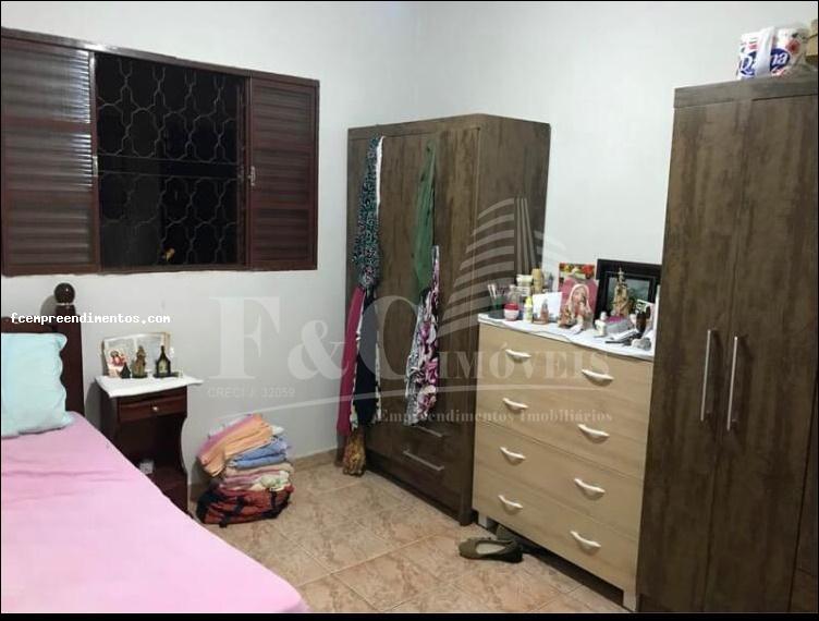 Casa à venda com 2 quartos, 157m² - Foto 7