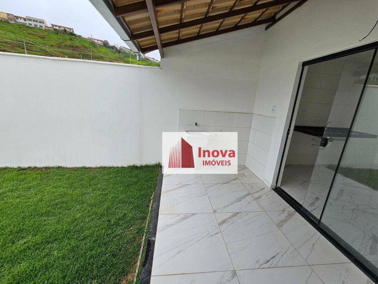 Casa à venda com 2 quartos, 95m² - Foto 12