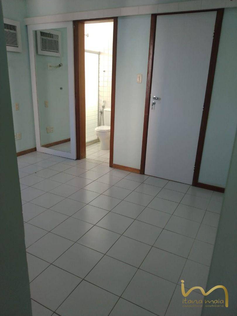 Apartamento à venda com 3 quartos, 90m² - Foto 12