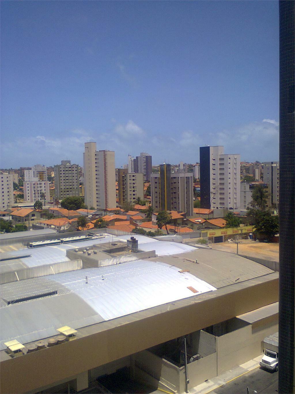 Apartamento à venda com 3 quartos, 68m² - Foto 19