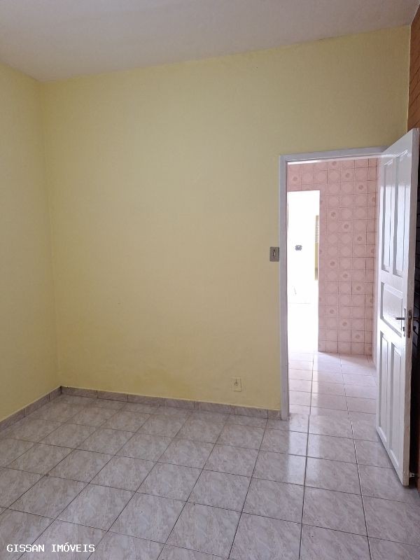 Casa à venda com 2 quartos, 125m² - Foto 7